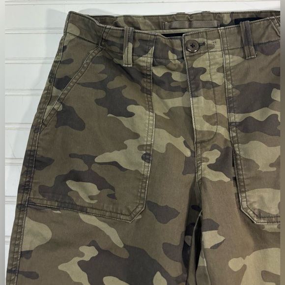 Banana Republic Slim Utility Pant Jogger Camo Womens Size 6 Zipper Ankles Casual - Picture 7 of 16